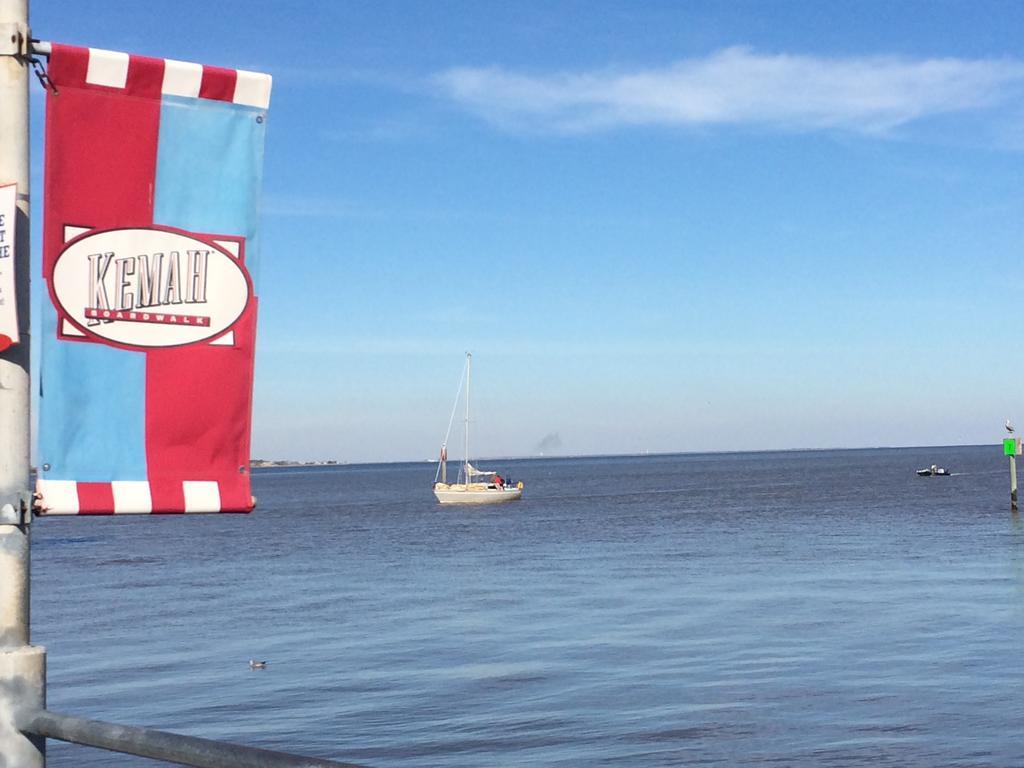 Scottish Inn&Suites - Kemah Boardwalk Bagian luar foto